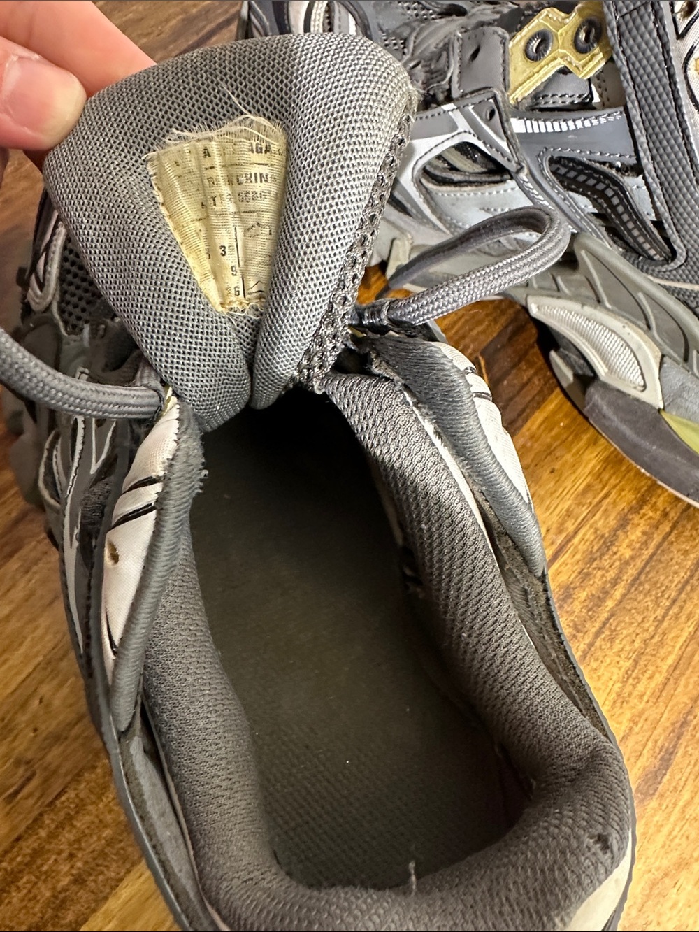 Balenciaga Men’s Gray Black Sneakers with Yellow Accents - Picture 6 of 11